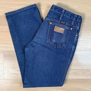 Vintage Wrangler 936PWD Men's Jeans 32x30 | Medium Wash Straight Leg Denim